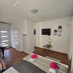 Apartamento Sukosan Studio Apartman