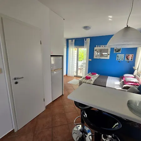 Sukosan Studio Apartmani Апартаменты *