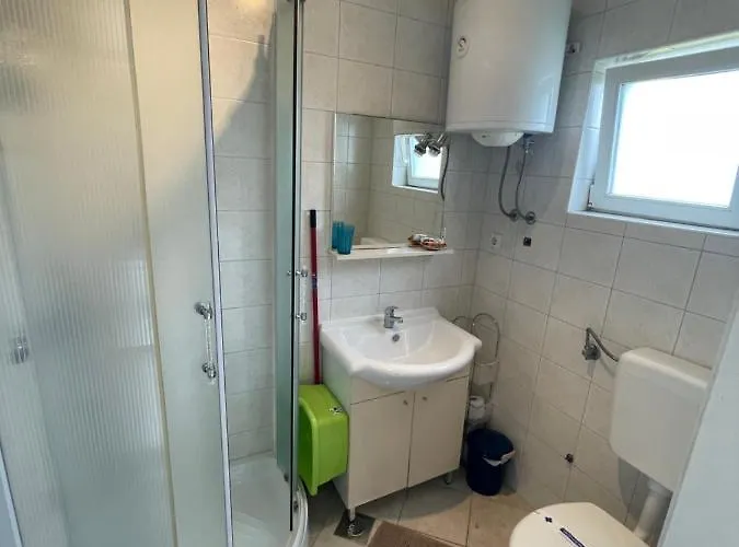 Sukosan Studio Apartman 아파트 *