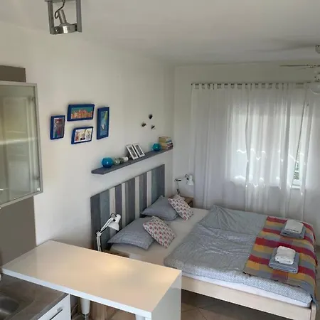 Sukosan Studio Apartmani アパート Sukošan