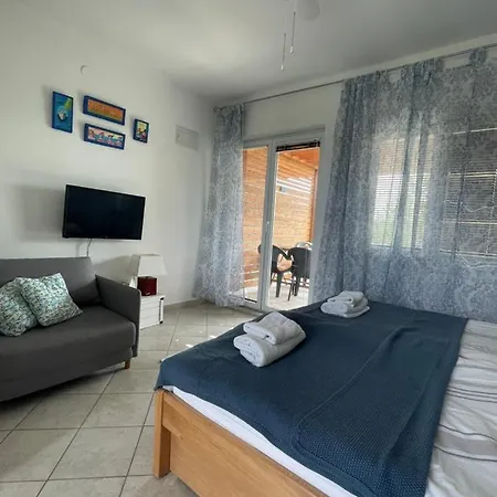 Апартаменты Sukosan Studio Apartman Сукошан
