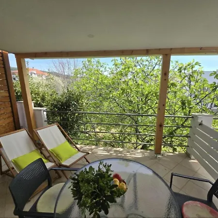 Sukosan Studio Apartman Appartement