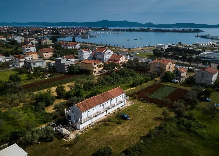 Sukosan Studio Apartman *