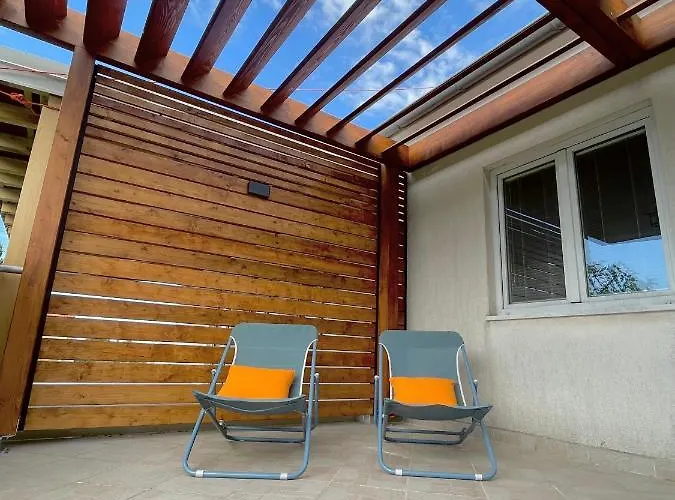 Sukosan Studio Apartman Apartman *